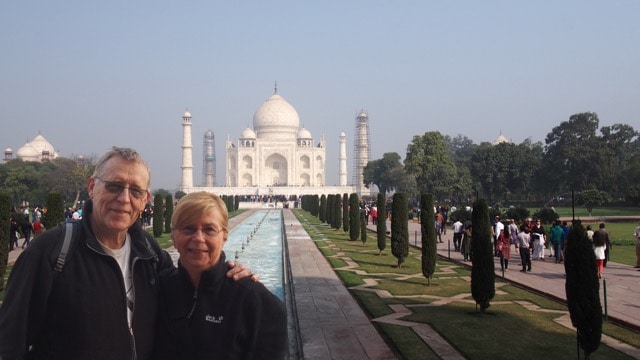The couple at the Taj MahalThe couple at the Taj Mahal