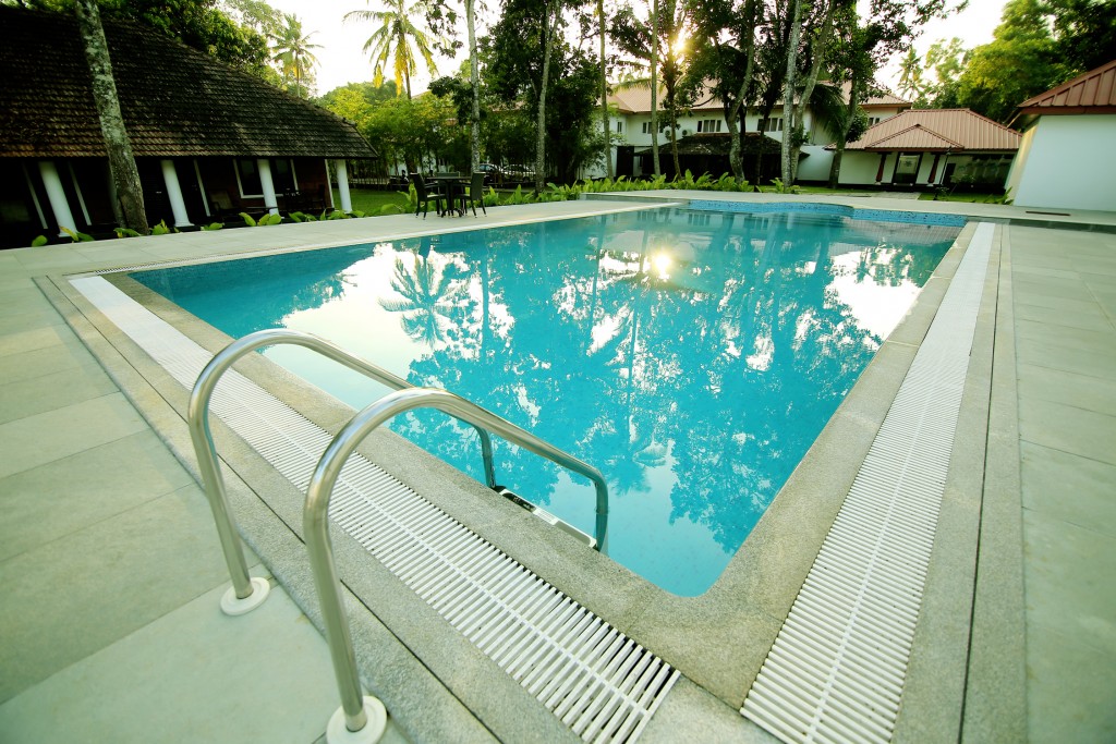 OYO Premium Resort Kanichukulangara