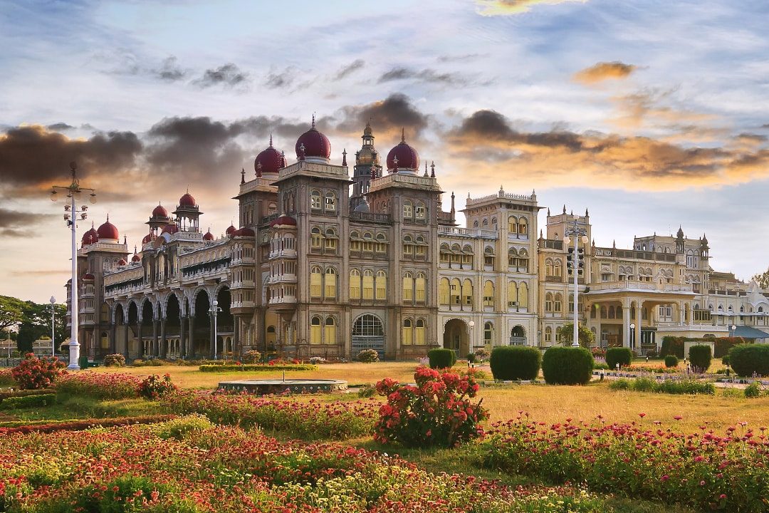 8 Exciting Weekend Getaways From Bangalore Within 300 kms OYO