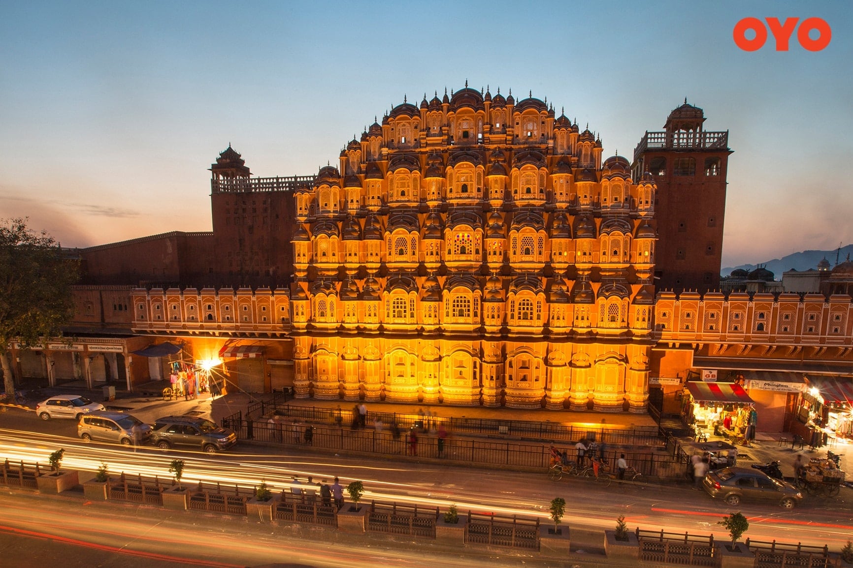 Hawa Mahal, Jaipur - One of the most famous palaces in India