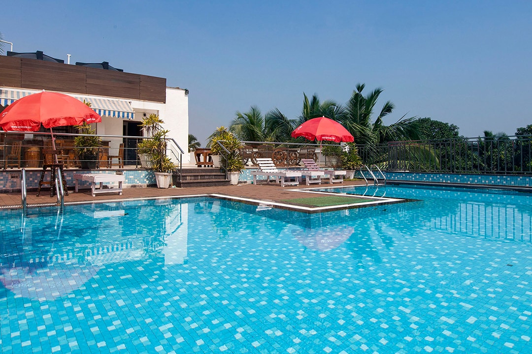 Enjoy a Poolside Luxury in Goa with OYO