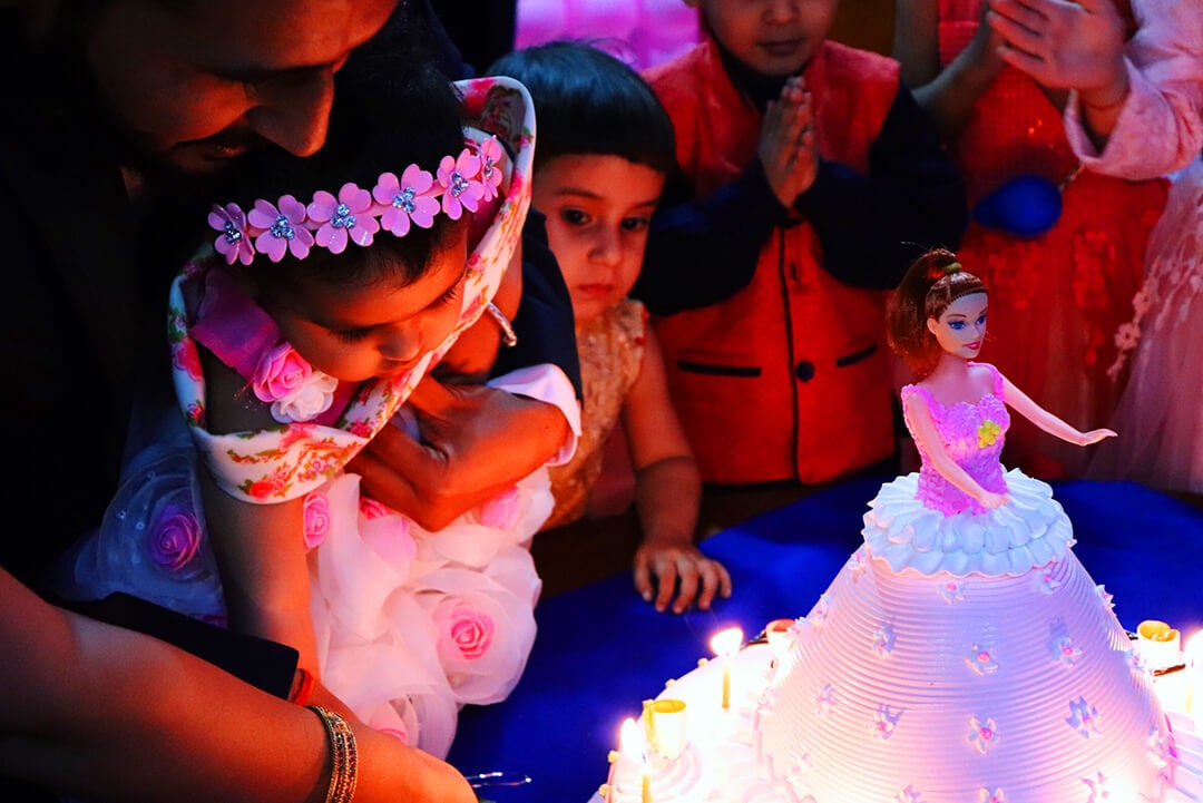 cake cutting ceremony