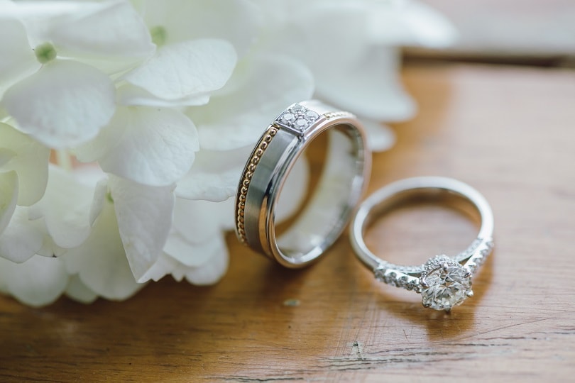 5 Cute Pre-Wedding Photoshoot Ideas for Any Lovebirds