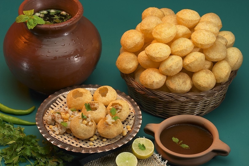 Top 10 Hunger Points for Foodies in Delhi - Pani Puri