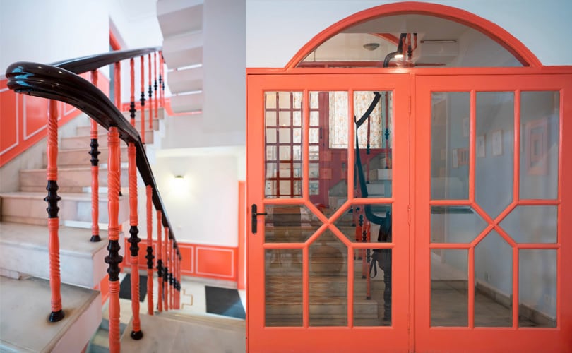 Staircase in coral colours (L), Living room door designed in the coral theme (R)