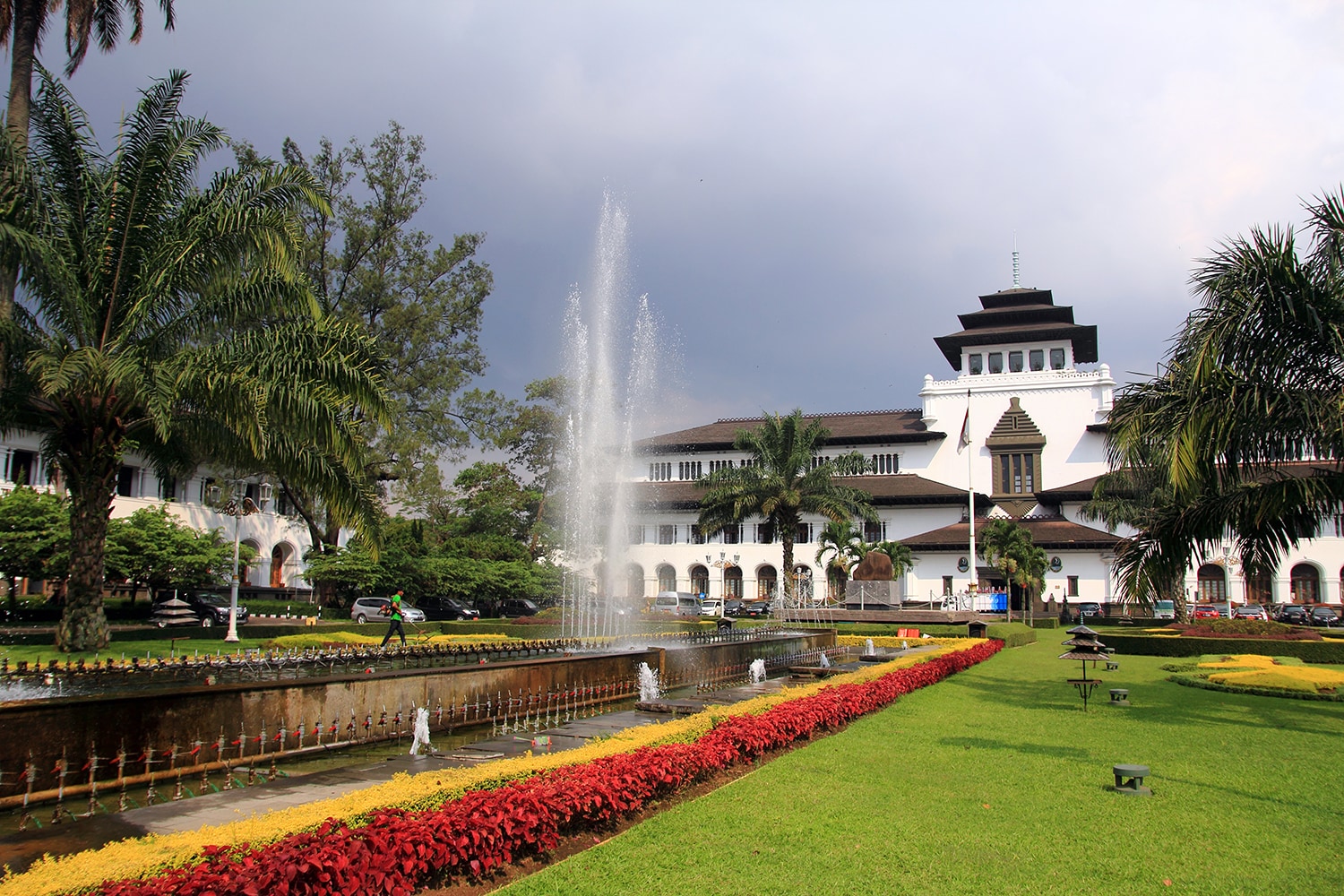 travel dari bandung ke tanah abang