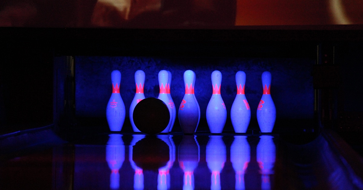 12 Best Bowling Alleys In Houston Bowling Alley Houston Tx The Good