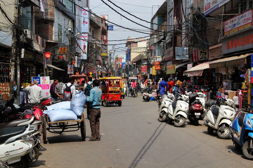 9 Best Shopping Places In Agra - Street Shopping & Market Places