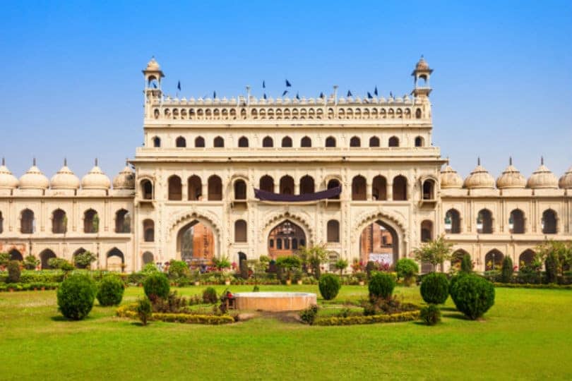 lucknow tourist place name