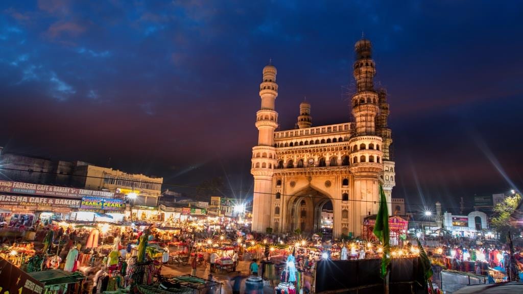 hyderabad tourist places at night