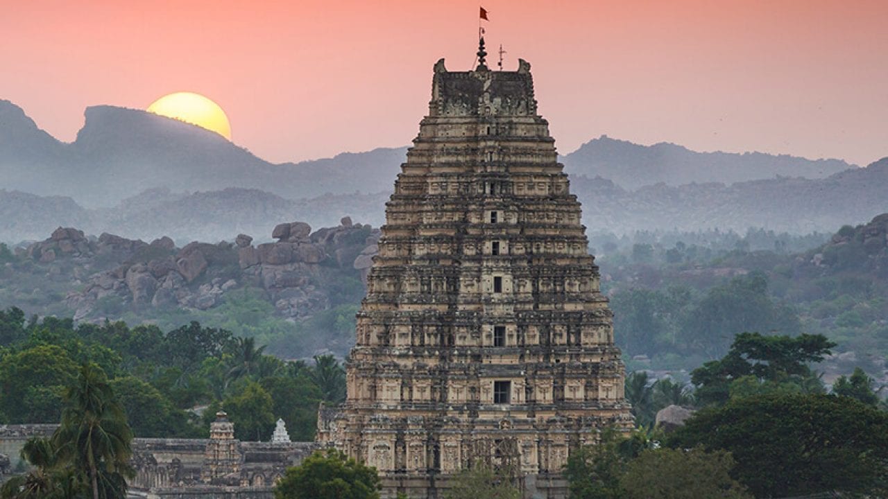 8 Historical Places to Visit in Hampi in 2021 To Dive Right into the Past -  OYO