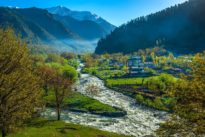 kashmir places to visit in march