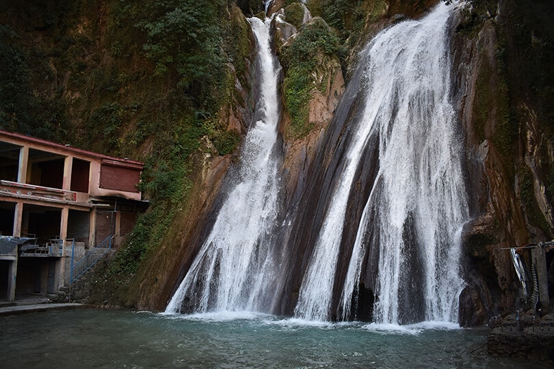 Kempty Falls - Best Places to Visit in Mussoorie 