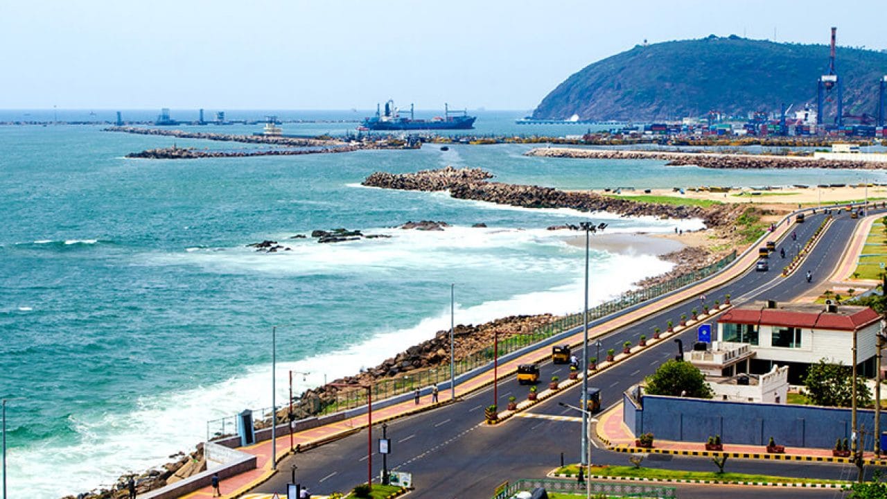 13 Scenic Spots to Explore in Visakhapatnam This Monsoon - OYO