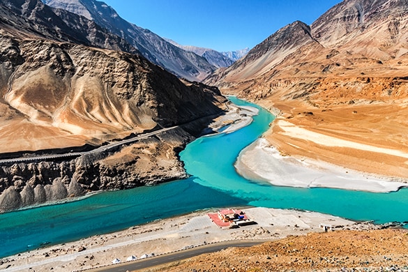 Heaven on Earth – 8 Best Things to Do in Leh Ladakh - OYO