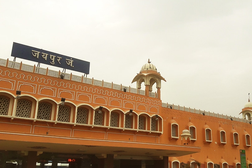 jaipur tourist places near railway station