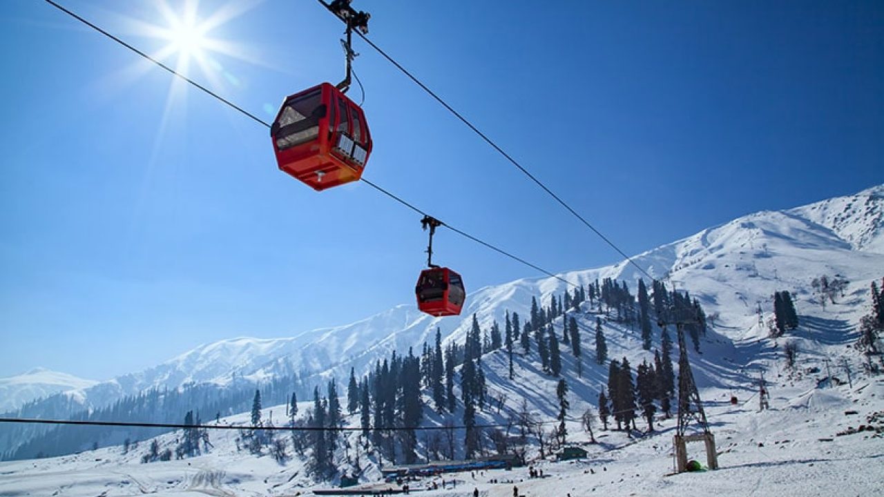 Top 10 Places to Visit in Winter Season in India - OYO